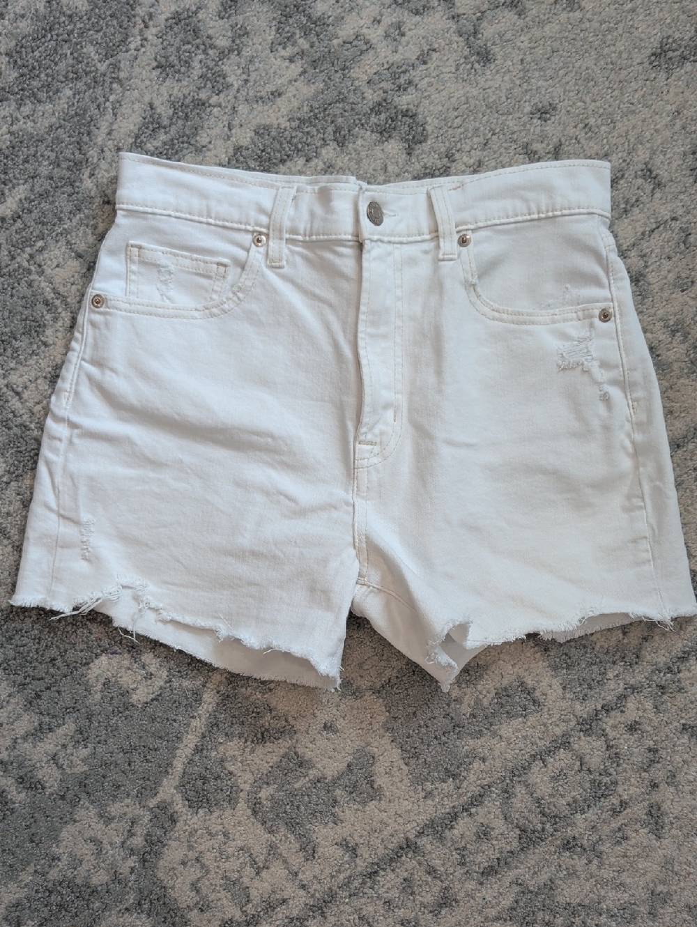 GAP 4" Short High-Rise White Denim Shorts